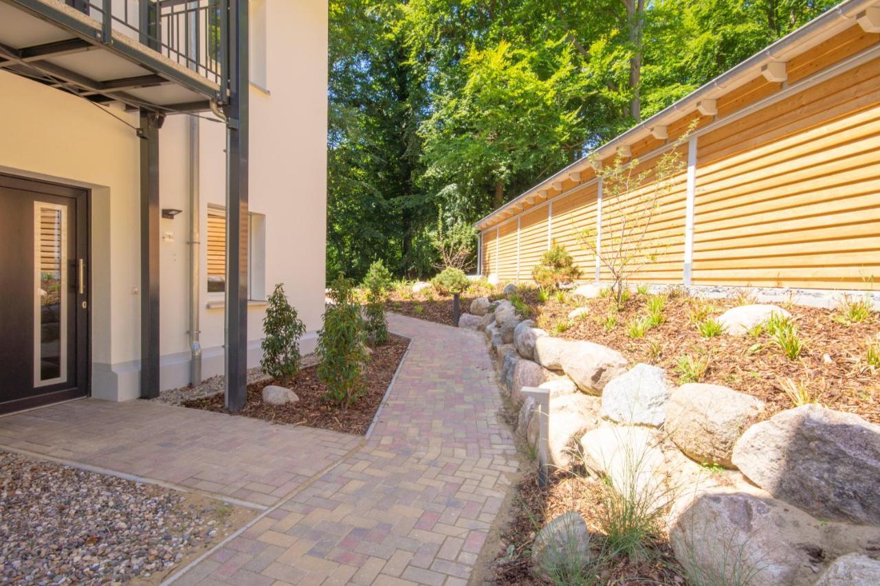 Ferienwohnung Waldloft Sellin  ภายนอก รูปภาพ